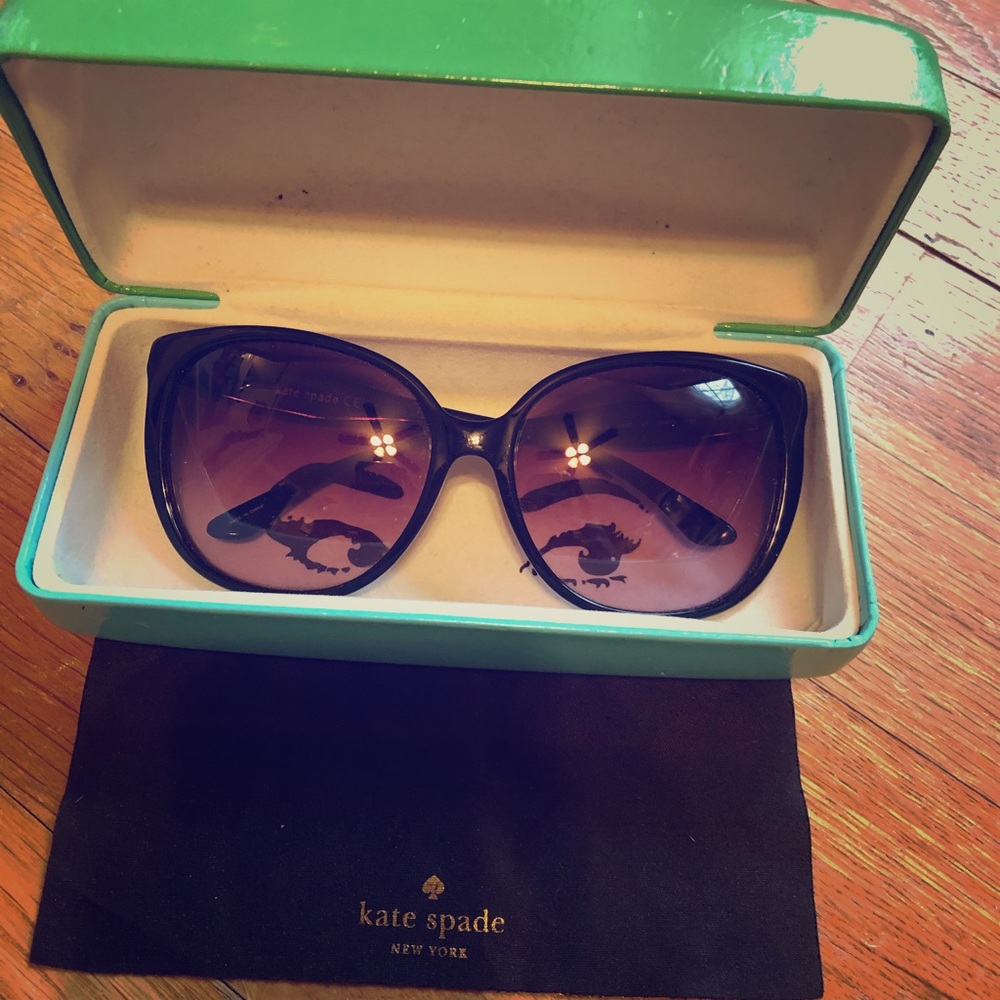 COPY - Kate Spade Cat Eye Sunglasses in Black